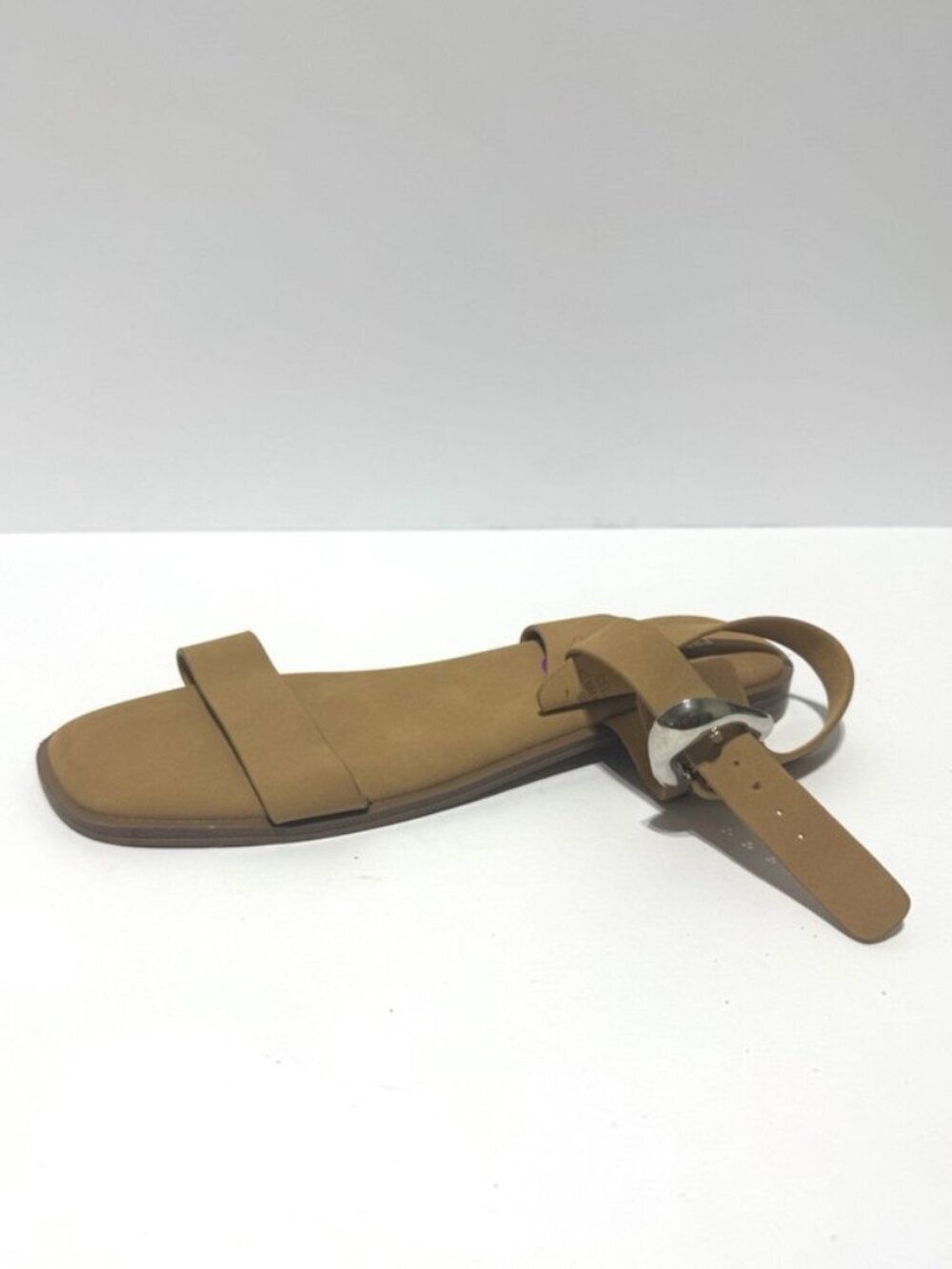 Cushionaire Womens Cello Sandals Size 8.5 M